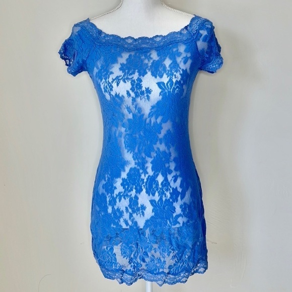 Victoria's Secret Other - Y2K Victoria’s Secret Lace Slip Dress